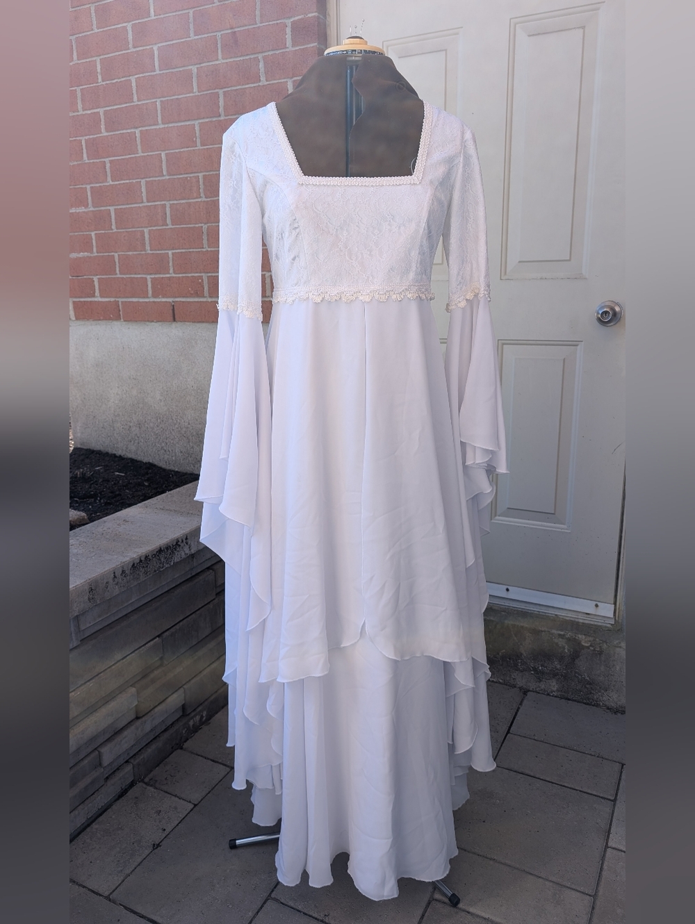 White Medieval Inspired Dress. Perfect For A Wedding.